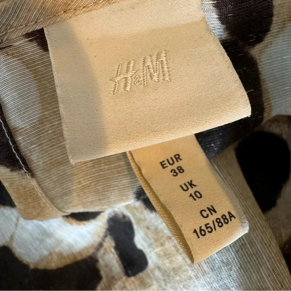 H&M Linen Blend Animal Print Puff Sleeve Top Beige Size S - Picture 10 of 11